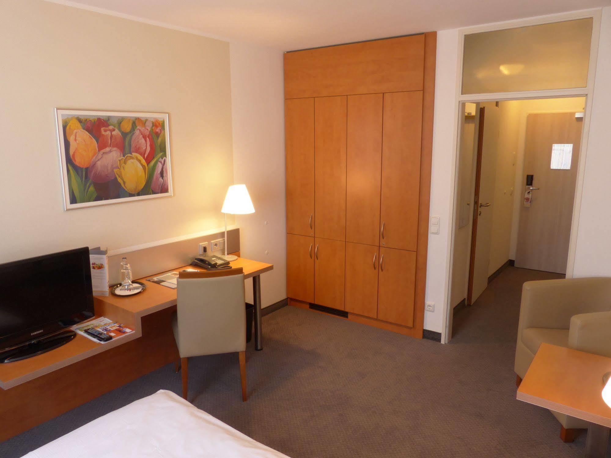 Ghotel & Living Muenchen-nymphenburg Hotel