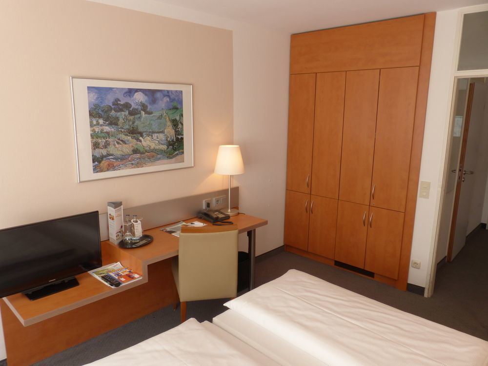 Ghotel Hotel&living München-nymphenburg 3*