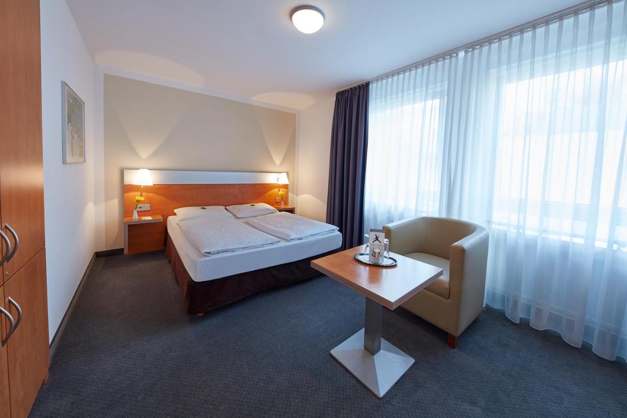Ghotel Hotel&living München-nymphenburg 3*